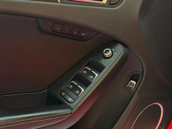 AUDI-RS4-2013