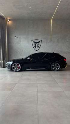 AUDI-RS6-2022