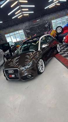 AUDI-A1-2011