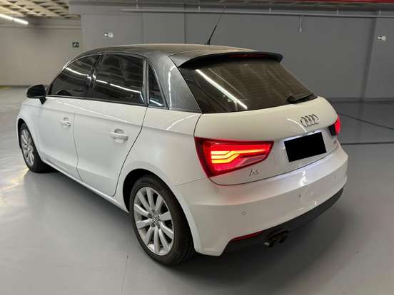 AUDI-A1-1.4 TFSI SPORTBACK ATTRACTION 16V 122CV GASOLINA 4P S-TRONIC AUDI-A1-2015