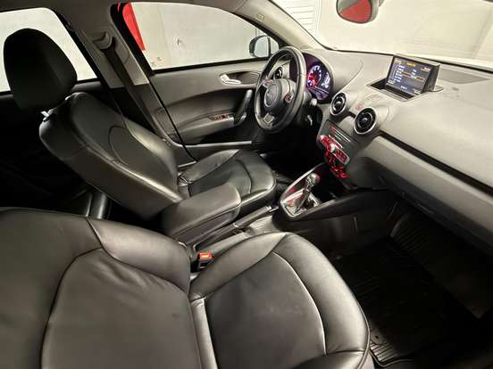 AUDI-A1-1.4 TFSI SPORTBACK ATTRACTION 16V 122CV GASOLINA 4P S-TRONIC AUDI-A1-2015