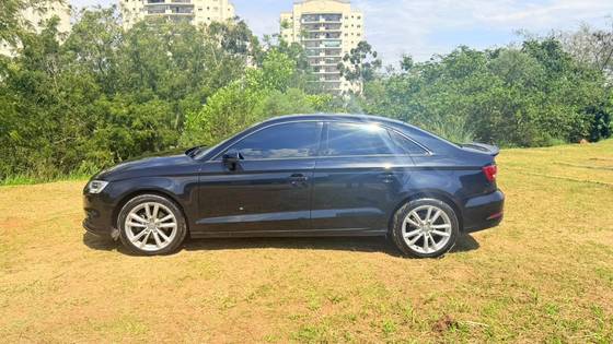 Audi A3 1.4 Tfsi Sedan Ambiente 16V Flex 4P Tiptronic