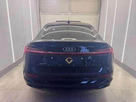 AUDI-E-TRON-ELÉTRICO SPORTBACK PERFORMANCE BLACK QUATTRO AUDI-E-TRON-2022