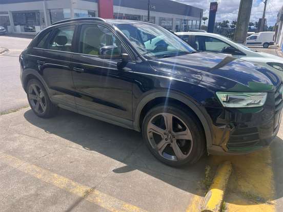 AUDI-Q3-1.4 TFSI AMBITION GASOLINA 4P S TRONIC AUDI-Q3-2016
