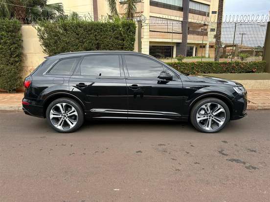 AUDI-Q7-3.0 55 TFSI GASOLINA PERFORMANCE QUATTRO TIPTRONIC AUDI-Q7-2022
