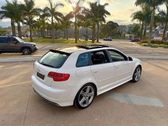 AUDI-S3-2.0 TFSI SPORTBACK QUATTRO GASOLINA 4P S-TRONIC AUDI-S3-2010