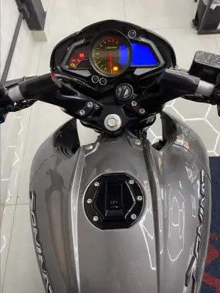 BAJAJ-DOMINAR 200-2024