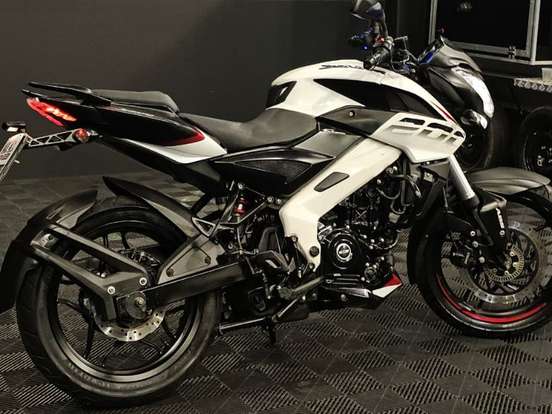 BAJAJ-DOMINAR 200 BAJAJ-DOMINAR 200-2023