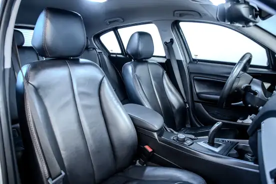 BMW-118i-2013