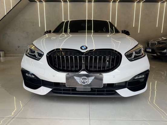 BMW-118i-1.5 12V GASOLINA SPORT GP STEPTRONIC BMW-118i-2022