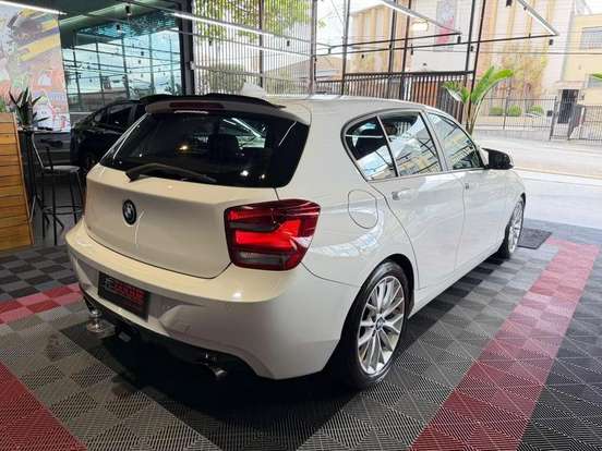 BMW-118i-1.6 GP 16V TURBO GASOLINA 4P AUTOMÁTICO BMW-118i-2014
