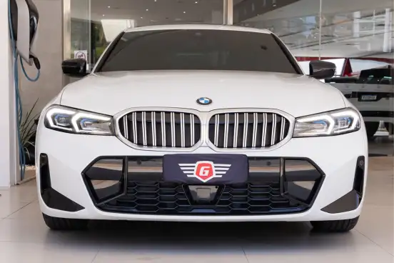 BMW-320i-2024