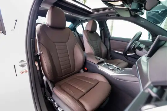 BMW-320i-2024