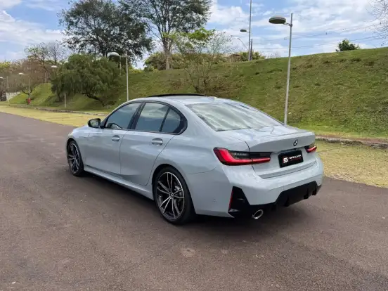 BMW-320i-2.0 16V TURBO FLEX M SPORT AUTOMÁTICO BMW-320i-2024