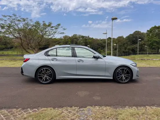 BMW-320i-2.0 16V TURBO FLEX M SPORT AUTOMÁTICO BMW-320i-2024