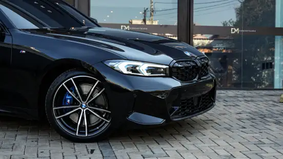 BMW-320i-2024