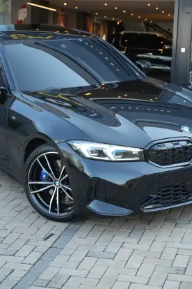 BMW-320i-2024