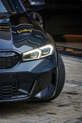 BMW-320i-2024