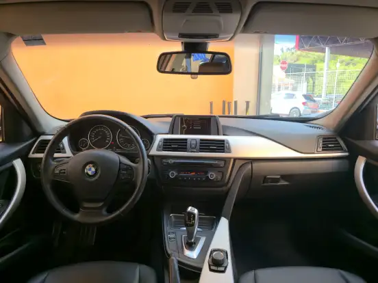 BMW-320i-2.0 GP 16V TURBO ACTIVE FLEX 4P AUTOMÁTICO BMW-320i-2013