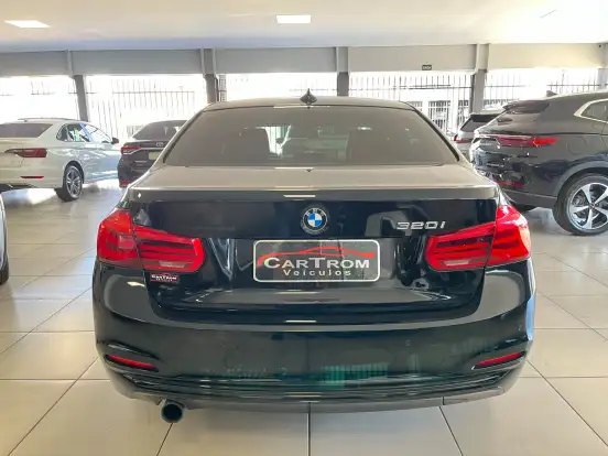 BMW-320i-2.0 SPORT 16V TURBO ACTIVE FLEX 4P AUTOMÁTICO BMW-320i-2017