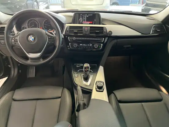 BMW-320i-2.0 SPORT 16V TURBO ACTIVE FLEX 4P AUTOMÁTICO BMW-320i-2017