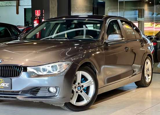 BMW-320i-2015