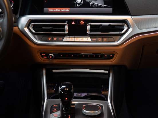 BMW-320i-2.0 16V TURBO FLEX GP AUTOMÁTICO BMW-320i-2022