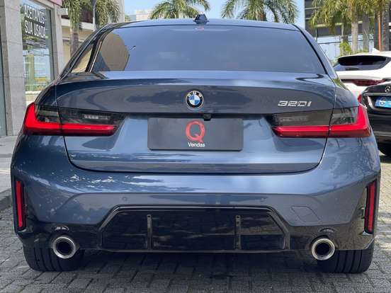 BMW-320i-2026