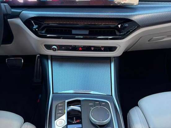 BMW-320i-2.0 16V TURBO FLEX M SPORT AUTOMÁTICO BMW-320i-2025