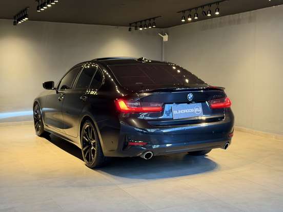 BMW-320i-2.0 16V TURBO FLEX SPORT GP AUTOMÁTICO BMW-320i-2021