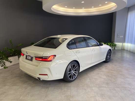 BMW-320i-2.0 16V TURBO FLEX SPORT GP AUTOMÁTICO BMW-320i-2024