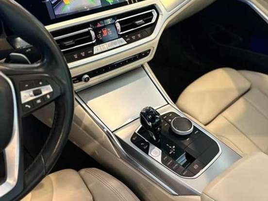 BMW-320i-2.0 16V TURBO GASOLINA M SPORT AUTOMÁTICO BMW-320i-2019