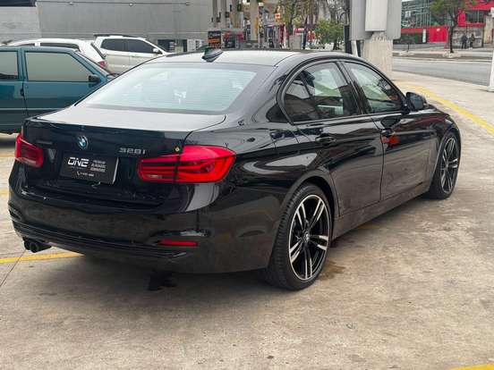 BMW-328i-2016