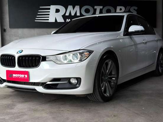 BMW-328i-2.0 SPORT GP 16V GASOLINA 4P AUTOMÁTICO BMW-328i-2013