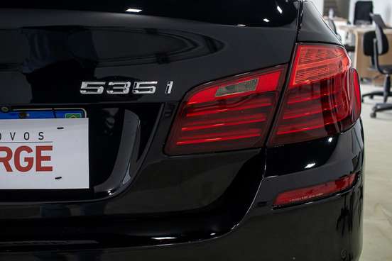 BMW-535i-3.0 GT 24V TURBO GASOLINA 4P AUTOMÁTICO BMW-535i-2013