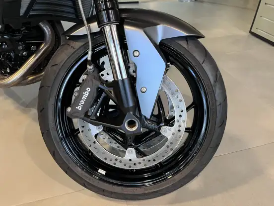 BMW-F 900 R SPORT PLUS BMW-F 900 R SPORT PLUS-2024