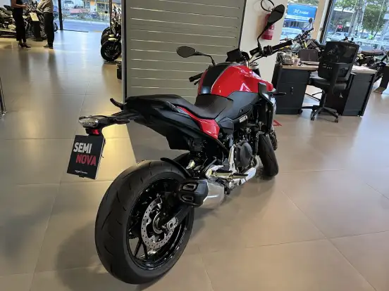 BMW-F 900 R SPORT PLUS BMW-F 900 R SPORT PLUS-2024