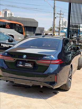 BMW-i5-2024