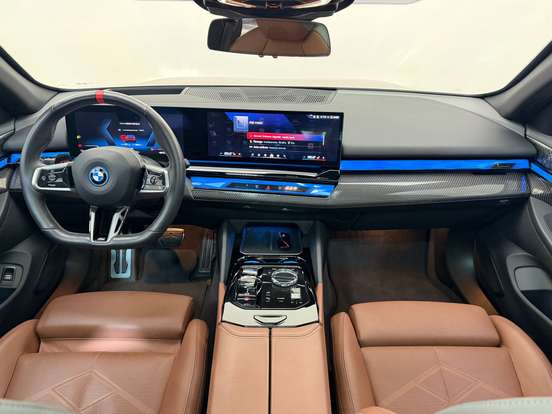 BMW-i5-ELÉTRICO XDRIVE60 M SPORT BMW-i5-2024