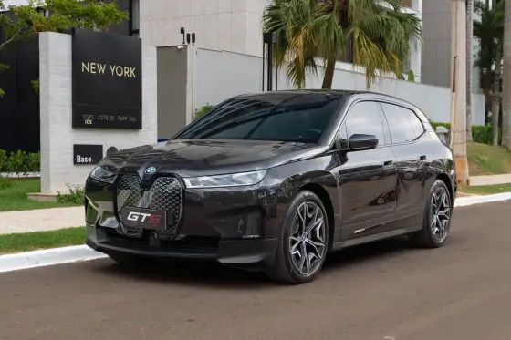 BMW iX ELÉTRICO XDRIVE40
