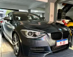 BMW M 135i 3.0 24V TURBO GASOLINA 4P AUTOMÁTICO BMW M 135i 3.0 24V TURBO GASOLINA 4P AUTOMÁTICO