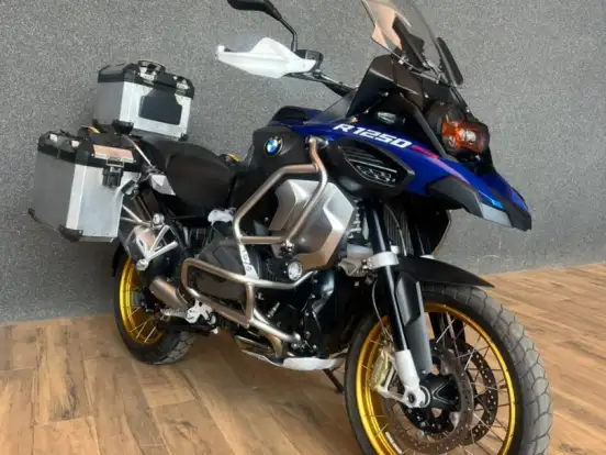 BMW-R 1250 GS ADVENTURE PREMIUM RALLYE BMW-R 1250 GS ADVENTURE PREMIUM RALLYE-2024