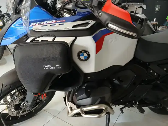 BMW-R 1300 GS ADVENTURE PREMIUM BMW-R 1300 GS ADVENTURE PREMIUM-2026