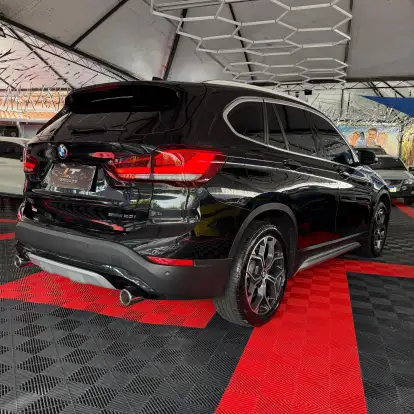 BMW-X1-2020