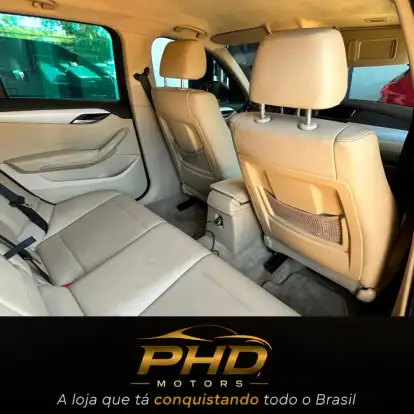 BMW-X1-2015