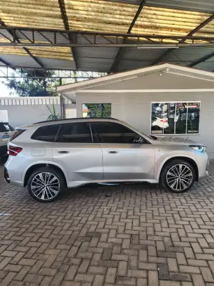 BMW-X1-2025