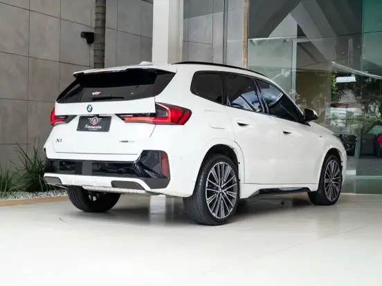 BMW-X1-2.0 16V TURBO GASOLINA SDRIVE20I M SPORT STEPTRONIC BMW-X1-2024
