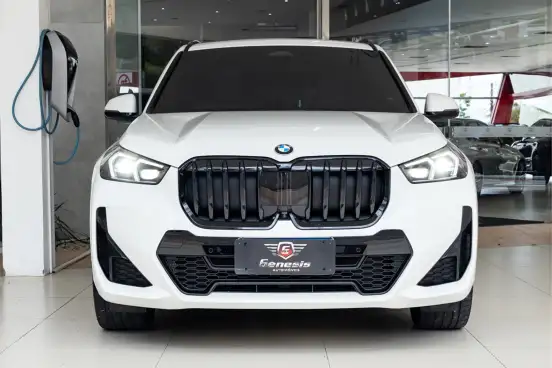 BMW-X1-2024