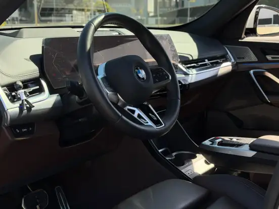 BMW-X1-2025