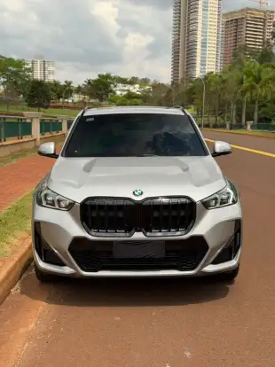BMW-X1-2025